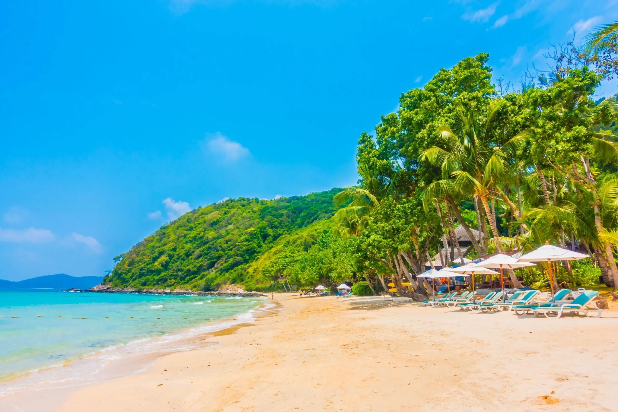Bãi Biển An Bàng trong xanh, yên ả, thích hợp để nghỉ dưỡng